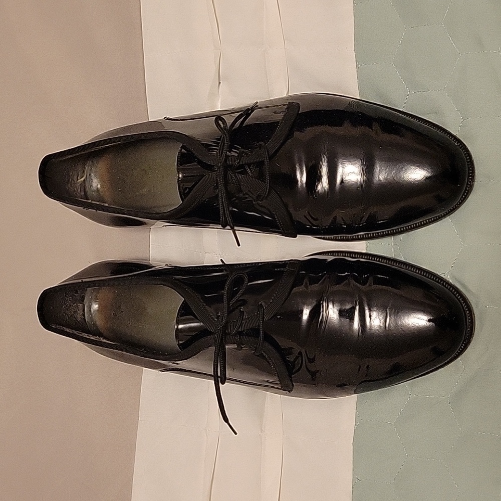 Vitorufolo Size 9 Black Patent Leather Men's Shoes